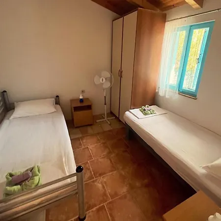 Holiday home Kolonjicha Dvori