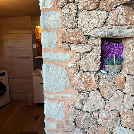 Kolonjicha Dvori Ivan Dolac