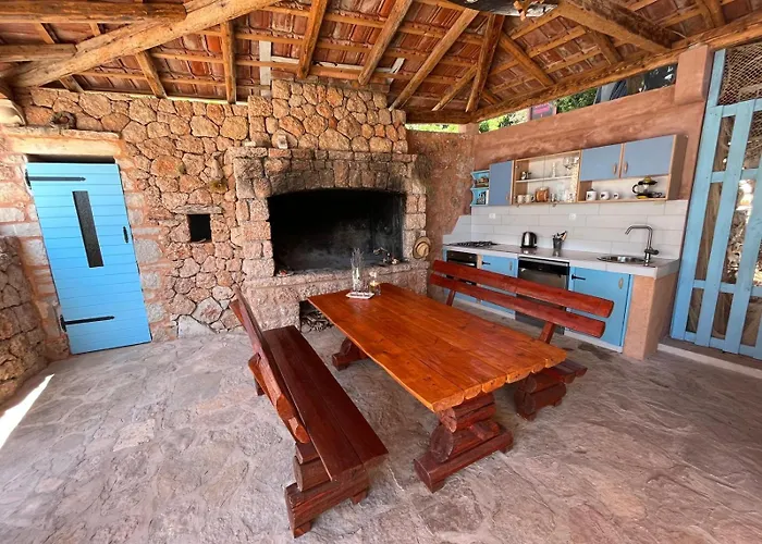 Kolonjicha Dvori 이반 돌라츠