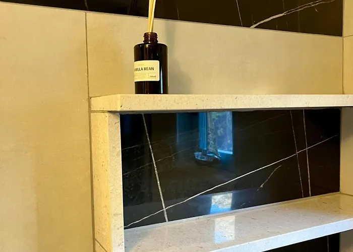 펜션 Kolonjicha Dvori